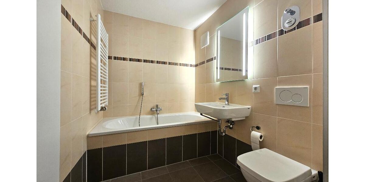 Etagenwohnung Hohenstein-Ernstthal Ernstthal - 2 Zimmer, 60 m&sup2;, 360&euro; | Angebot:25995096