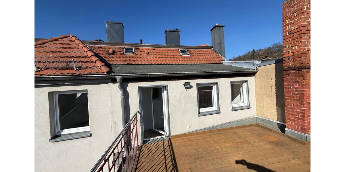 Etagenwohnung Greiz - 4 Zimmer, 104 m&sup2;, 570&euro; | Angebot:25382508