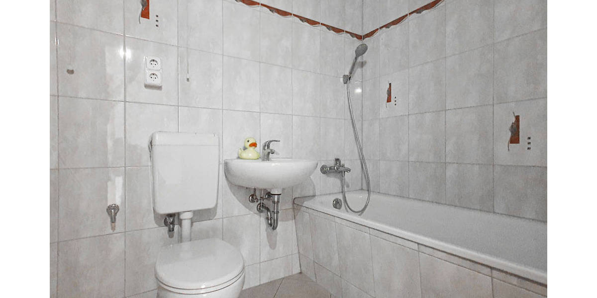 Etagenwohnung Zwickau Eckersbach - 2 Zimmer, 57 m&sup2;, 331&euro; | Angebot:25676699