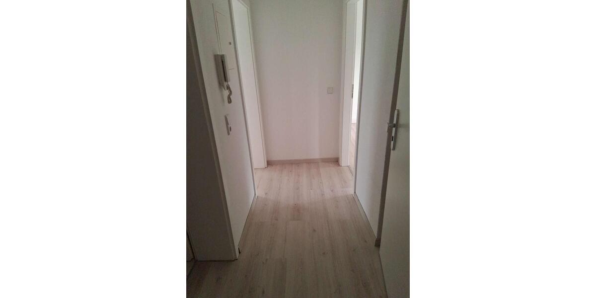 Etagenwohnung Glauchau - 2 Zimmer, 42 m&sup2;, 280&euro; | Angebot:25758678