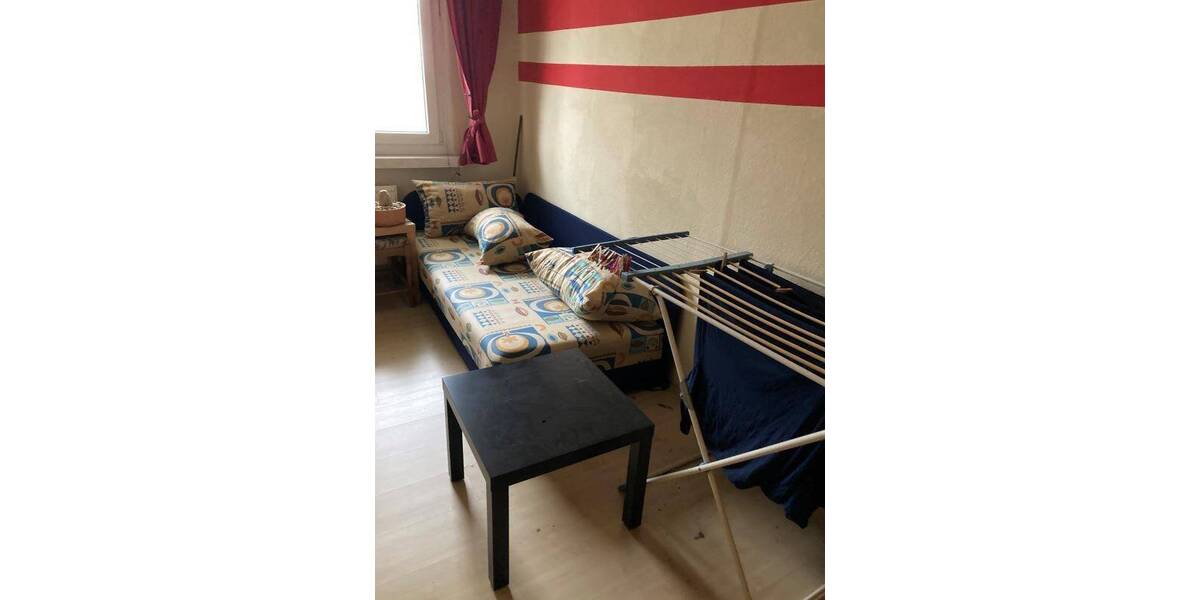 Etagenwohnung Hohenstein-Ernstthal Wüstenbrand - 4 Zimmer, 65 m&sup2;, 49.000&euro; | Angebot:25696915