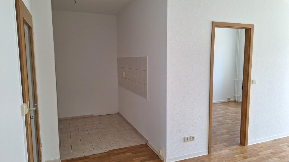 Etagenwohnung Limbach-Oberfrohna Oberfrohna - 3 Zimmer, 55 m&sup2;, 294&euro; | Angebot:20301514