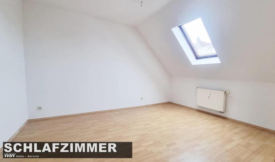 Etagenwohnung Zwickau Neuplanitz - 3 Zimmer, 83 m&sup2;, 450&euro; | Angebot:25230891