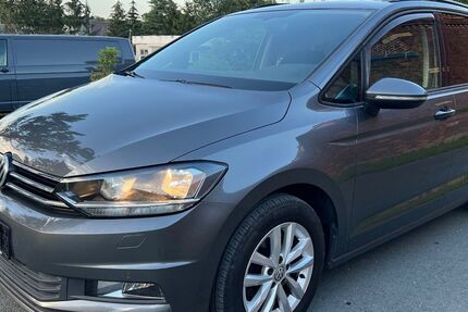VW Touran 111.000 km 13.400 &euro; Werdau 08412
