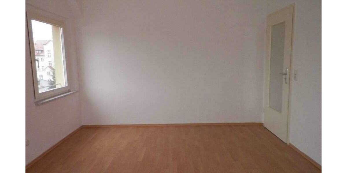 Etagenwohnung Zwickau Pölbitz - 2 Zimmer, 58 m&sup2;, 410&euro; | Angebot:25771739