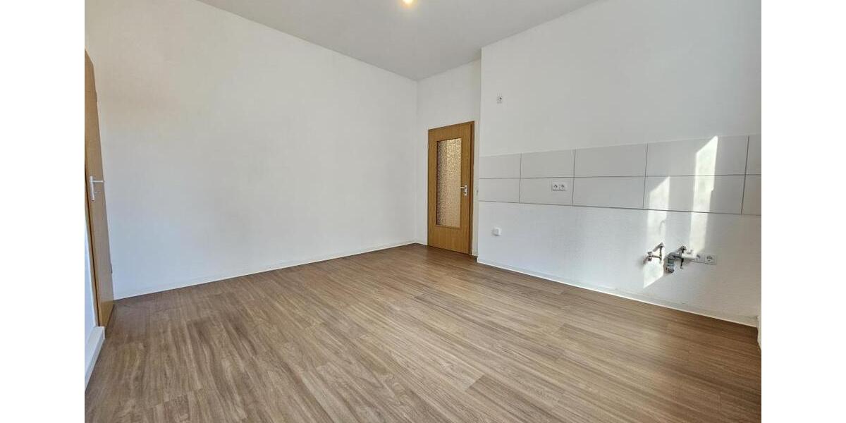 Etagenwohnung Aue-Bad Schlema Bad Schlema - 3 Zimmer, 88 m&sup2;, 481&euro; | Angebot:25867465