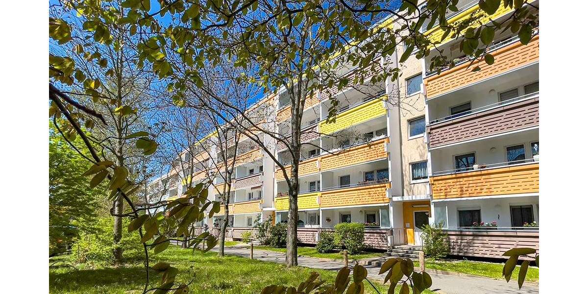Etagenwohnung Zwickau Eckersbach - 3 Zimmer, 71 m&sup2;, 412&euro; | Angebot:25733941