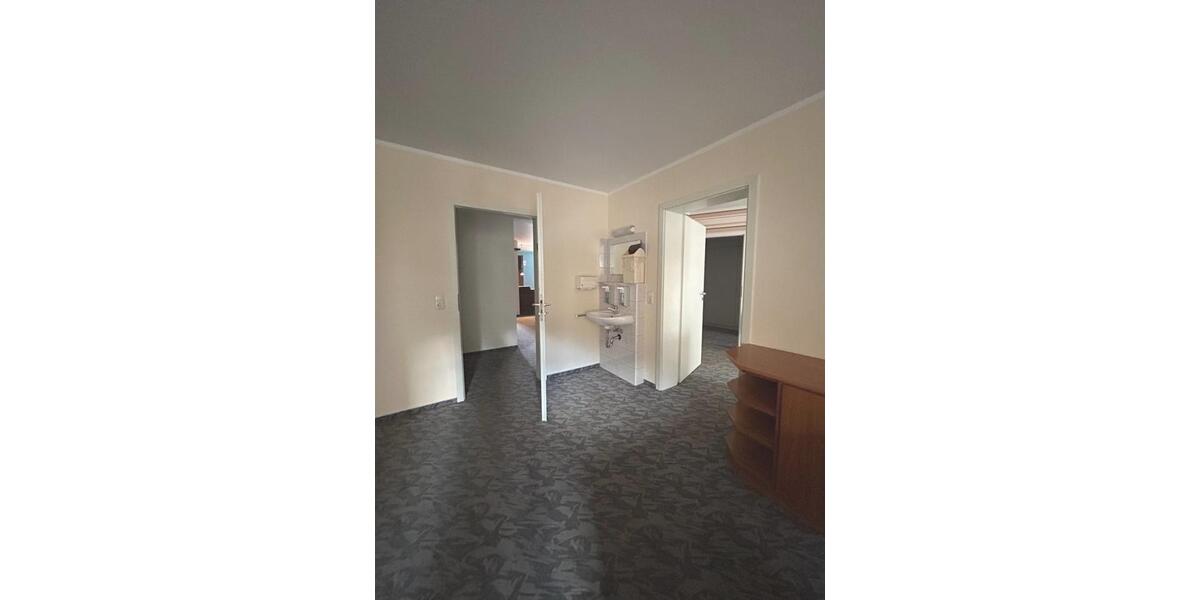 Gewerbeobjekt Zwickau - 600&euro; | Angebot:17847147