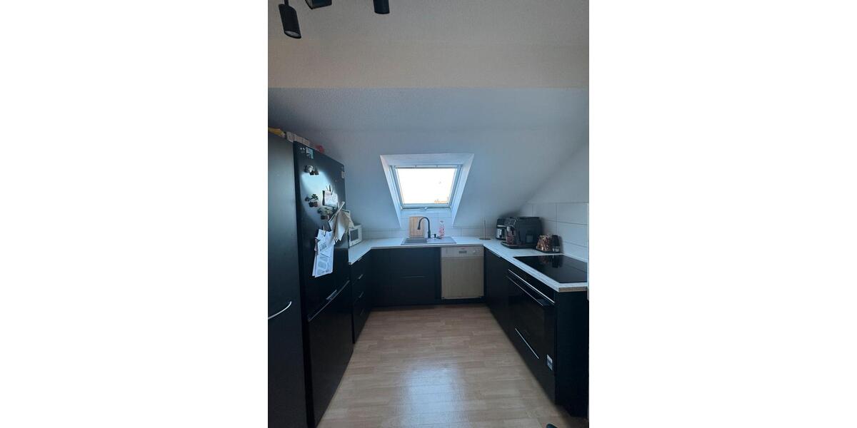 Dachgeschoßwohnung Schmölln - 4 Zimmer, 69 m&sup2;, 430&euro; | Angebot:25641959