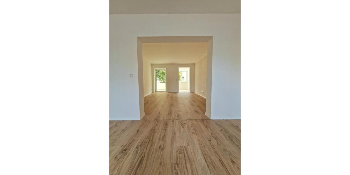 Maisonettenwohnung Glauchau - 4.5 Zimmer, 118 m&sup2;, 1.062&euro; | Angebot:24780925