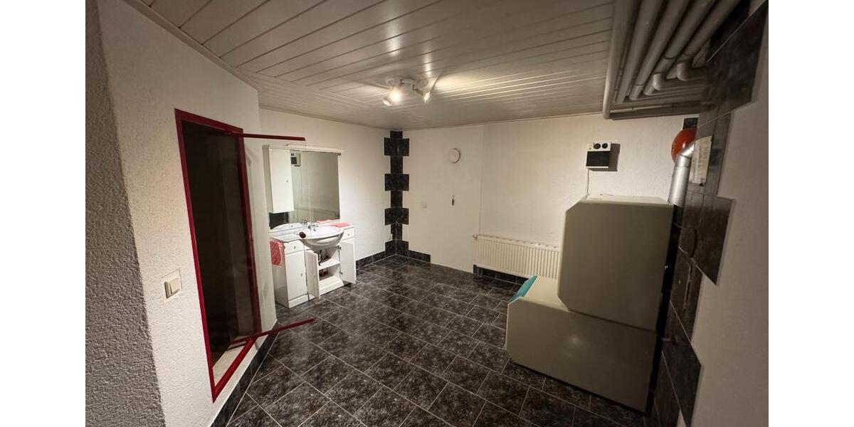 Mehrfamilienhaus, Wohnhaus Thalheim/Erzgebirge Erzgebirge - 185.000&euro; | Angebot:25082704