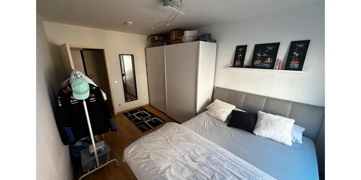 Etagenwohnung Zwickau - 2 Zimmer, 67 m&sup2;, 435&euro; | Angebot:25924998