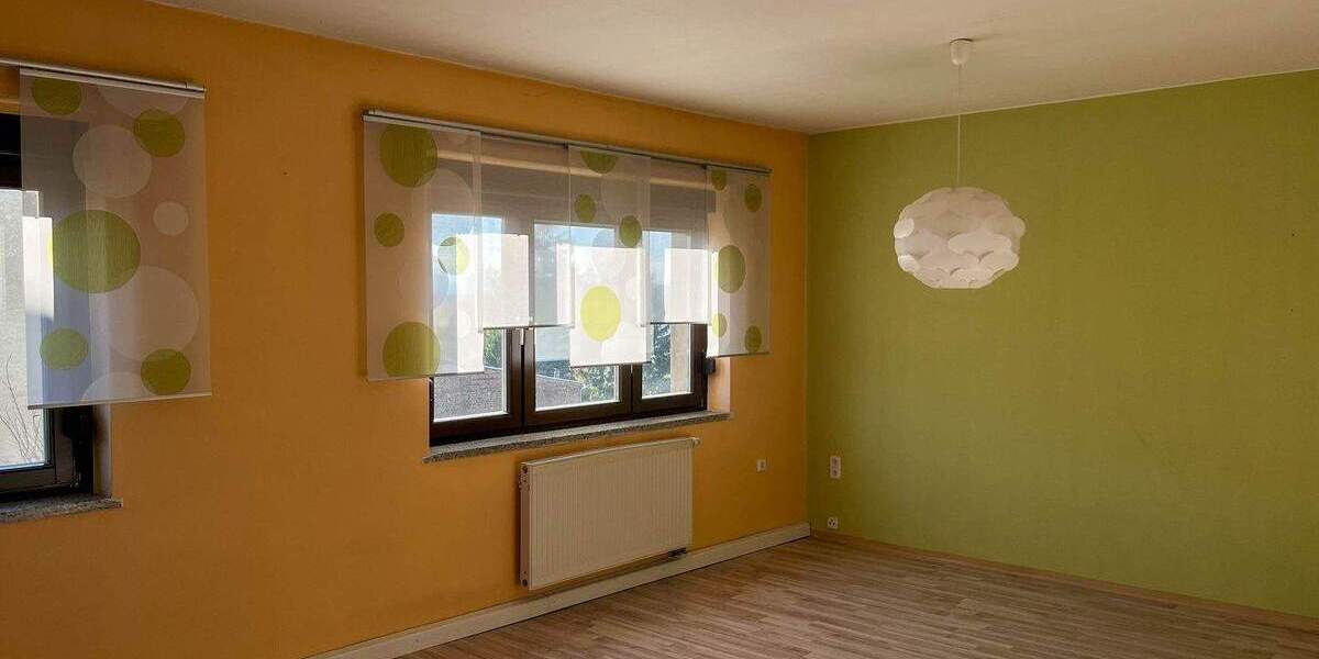 Mehrfamilienhaus, Wohnhaus Auerbach/Vogtland Rebesgrün - 1 Zimmer, 302 m&sup2;, 97.000&euro; | Angebot:25695874