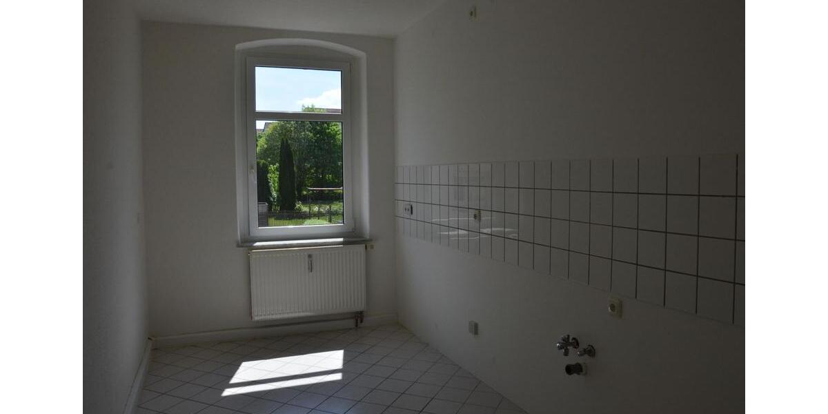 Etagenwohnung Glauchau - 3 Zimmer, 78 m&sup2;, 400&euro; | Angebot:26676977