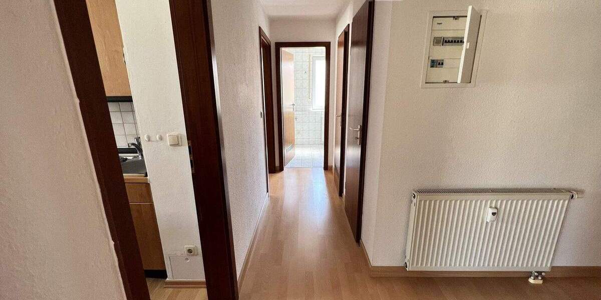 Etagenwohnung Wilkau-Haßlau Silberstraße - 3 Zimmer, 62 m&sup2;, 80.000&euro; | Angebot:25682571