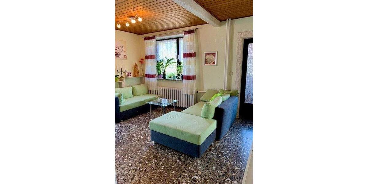 Doppelhaushälfte Werdau - 4 Zimmer, 115 m&sup2;, 155.000&euro; | Angebot:25741482
