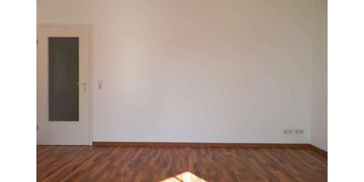 Etagenwohnung Zwickau Zwickau-Nord - 2 Zimmer, 46 m&sup2;, 300&euro; | Angebot:21467681