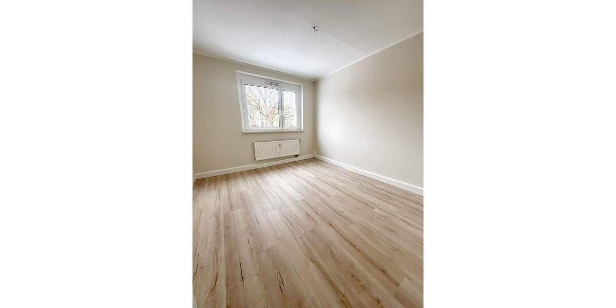 Etagenwohnung Aue - 3 Zimmer, 57 m&sup2;, 317&euro; | Angebot:25769719