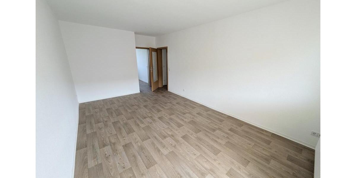 Etagenwohnung Limbach-Oberfrohna Oberfrohna - 3 Zimmer, 60 m&sup2;, 408&euro; | Angebot:25945680