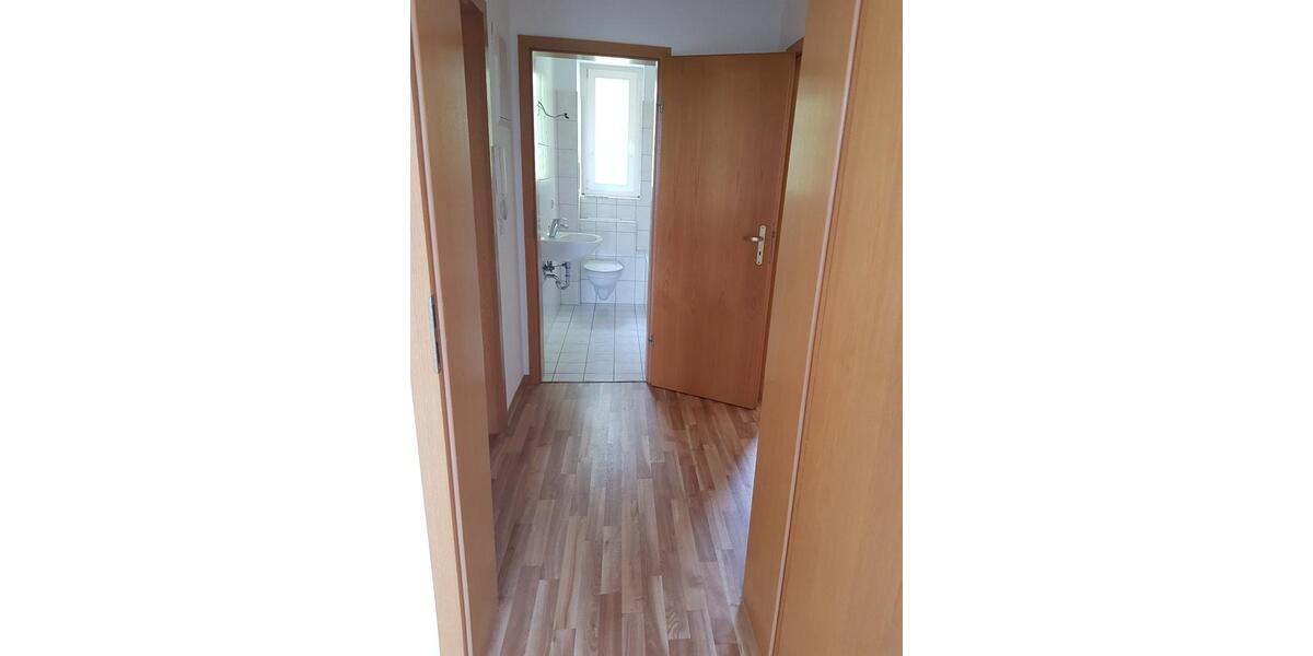 Etagenwohnung Reichenbach im Vogtland Obermylau - 2 Zimmer, 45 m&sup2;, 215&euro; | Angebot:24812646