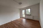 Etagenwohnung Zwickau Neuplanitz - 3 Zimmer, 60 m&sup2;, 250&euro; | Angebot:25700353