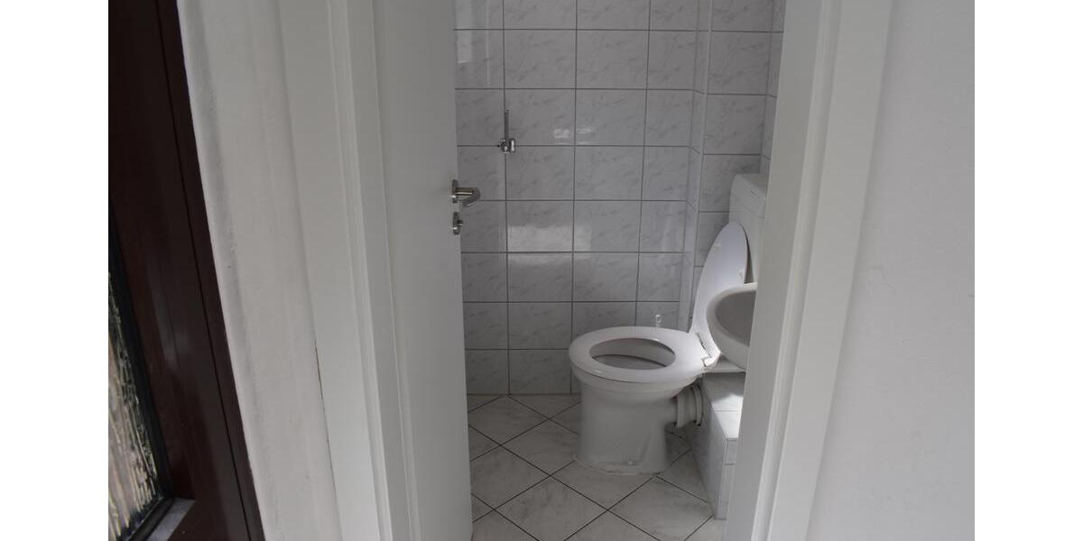 Etagenwohnung Meerane - 3 Zimmer, 82 m&sup2;, 500&euro; | Angebot:25300258