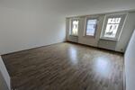 Etagenwohnung Waldenburg - 2 Zimmer, 76 m&sup2;, 300&euro; | Angebot:25945718