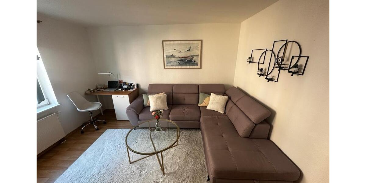Etagenwohnung Zwickau - 2 Zimmer, 67 m&sup2;, 435&euro; | Angebot:25924998