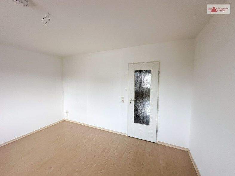 Etagenwohnung Glauchau / Niederlungwitz Niederlungwitz - 3 Zimmer, 88 m&sup2;, 748&euro; | Angebot:25688304
