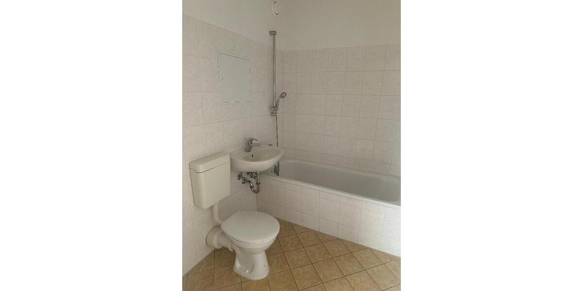 Etagenwohnung Wilkau-Haßlau Haßlau - 1 Zimmer, 32 m&sup2;, 188&euro; | Angebot:26461413