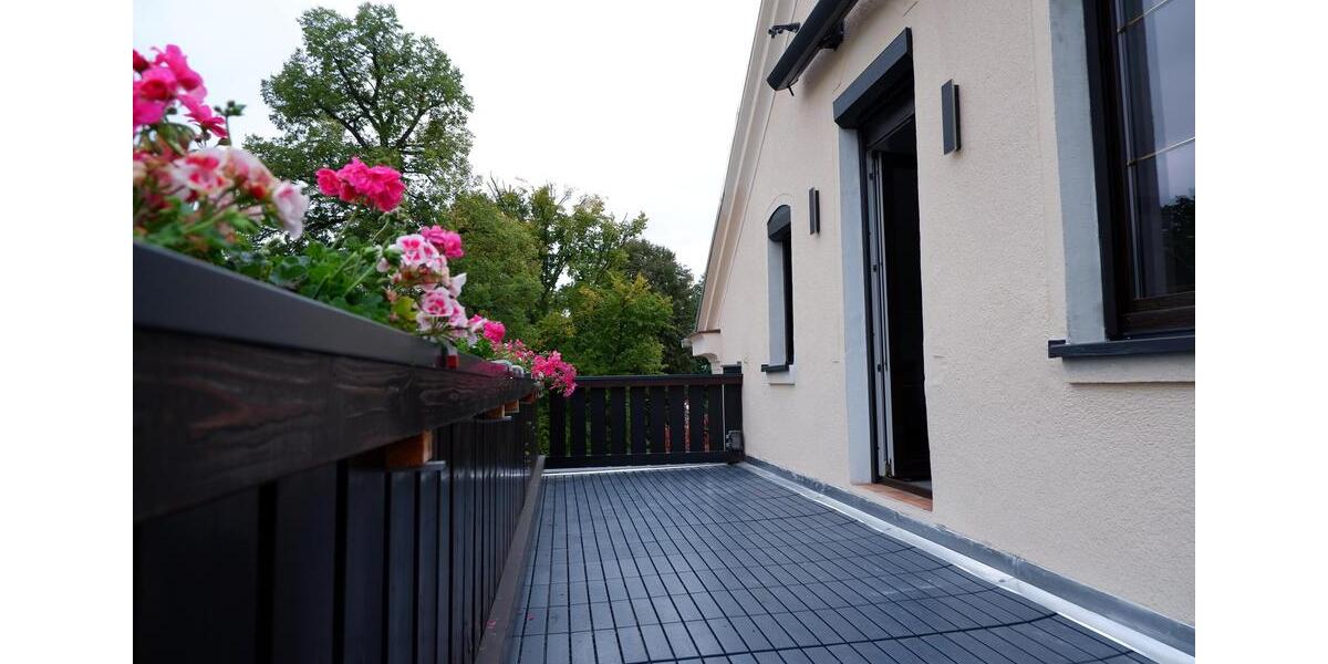 Dachgeschoßwohnung Wilkau-Haßlau Haßlau - 4 Zimmer, 105 m&sup2;, 830&euro; | Angebot:25879866