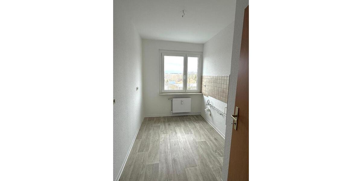 Etagenwohnung Lichtentanne - 2 Zimmer, 49 m&sup2;, 285&euro; | Angebot:25375170