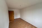 Etagenwohnung Reichenbach im Vogtland - 2 Zimmer, 49 m&sup2;, 225&euro; | Angebot:23150130