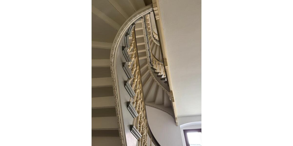 Etagenwohnung Greiz - 2 Zimmer, 60 m&sup2;, 280&euro; | Angebot:25352761