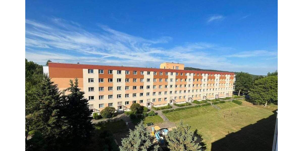 Etagenwohnung Aue - 3 Zimmer, 57 m&sup2;, 317&euro; | Angebot:25769719