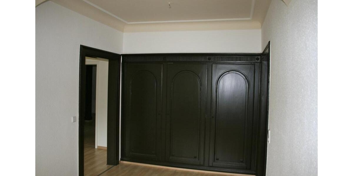 Dachgeschoßwohnung Gornsdorf - 3 Zimmer, 69 m&sup2;, 410&euro; | Angebot:20774563