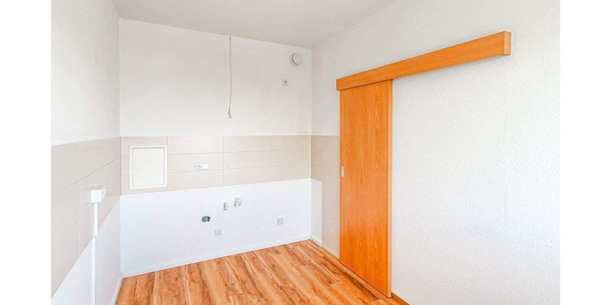 Etagenwohnung Zwickau Eckersbach - 3 Zimmer, 71 m&sup2;, 412&euro; | Angebot:25771300