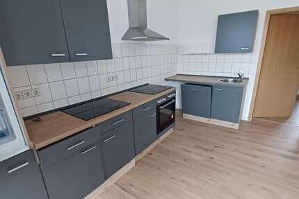 Wohnung Zwickau Oberplanitz - 2 Zimmer, 67 m&sup2;, 380&euro; | Angebot:27101326
