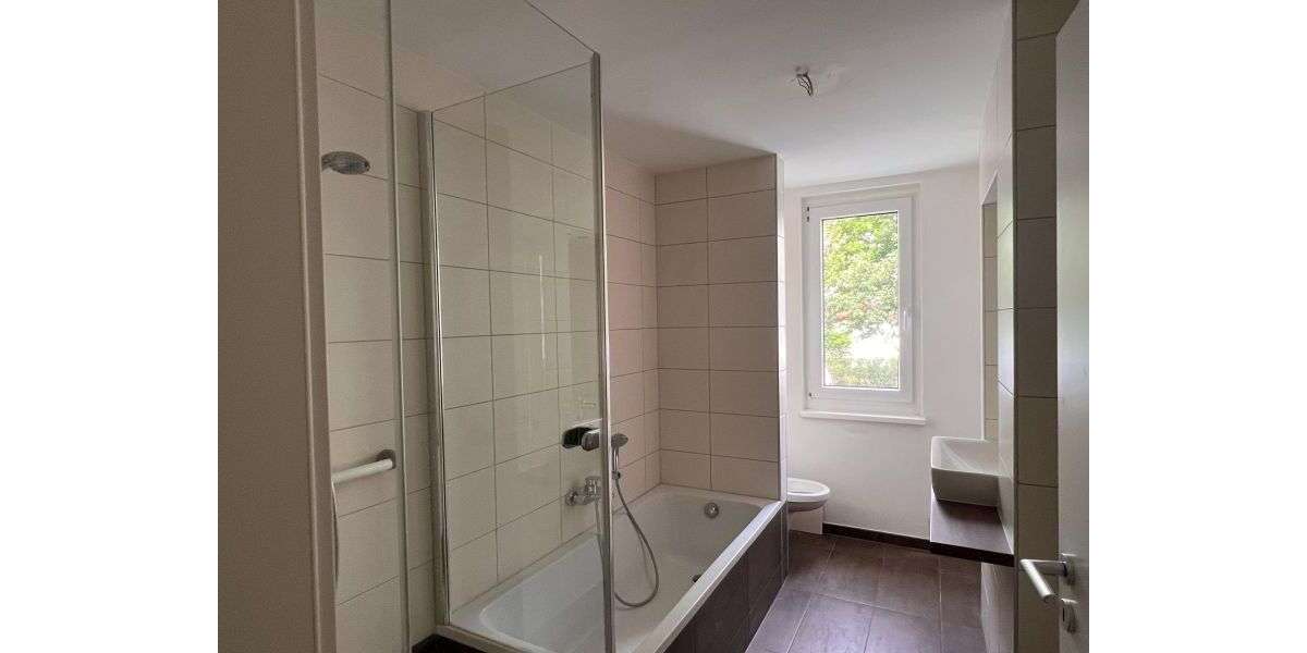 Etagenwohnung Zwickau Eckersbach E 1 - 2 Zimmer, 69 m&sup2;, 519&euro; | Angebot:21551757