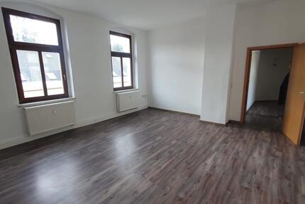 Wohnung Eibenstock - 2 Zimmer, 65 m&sup2;, 290&euro; | Angebot:25810292