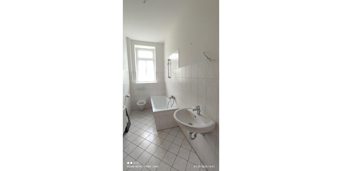 Erdgeschoßwohnung Penig - 2.5 Zimmer, 65 m&sup2;, 400&euro; | Angebot:21210311