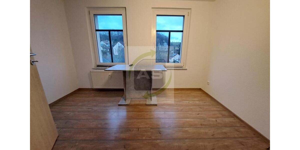 Dachgeschoßwohnung Reinsdorf - 2 Zimmer, 48 m&sup2;, 309&euro; | Angebot:24926321