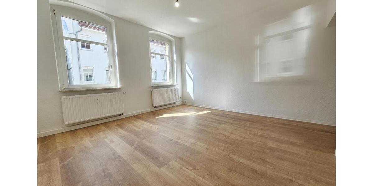 Etagenwohnung Zwickau Zwickau-West - 2 Zimmer, 43 m&sup2;, 258&euro; | Angebot:25869649