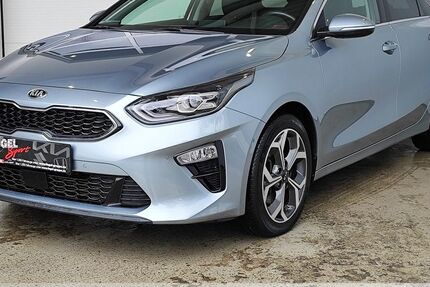 Kia ceed Sportswagon 60.000 km 16.369 &euro; Oberlungwitz 09353