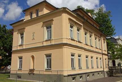 Wohnung Zwickau Mitte-West - 2 Zimmer, 53 m&sup2;, 330&euro; | Angebot:26025452