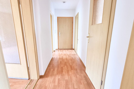 Wohnung Gößnitz - 3 Zimmer, 58 m&sup2;, 321&euro; | Angebot:22594119