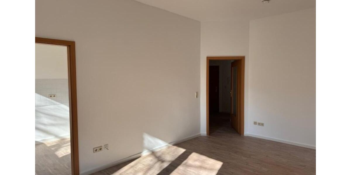 Hochparterre Zwickau Zwickau-Nord - 2 Zimmer, 49 m&sup2;, 309&euro; | Angebot:25753384