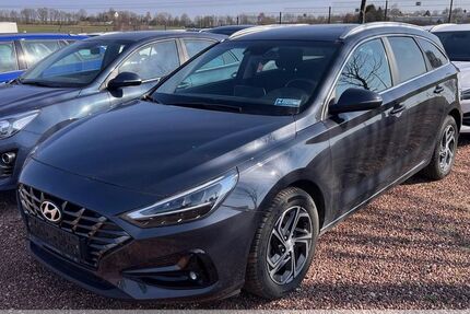 Hyundai i30 60.500 km 17.999 &euro; Oberlungwitz 09353