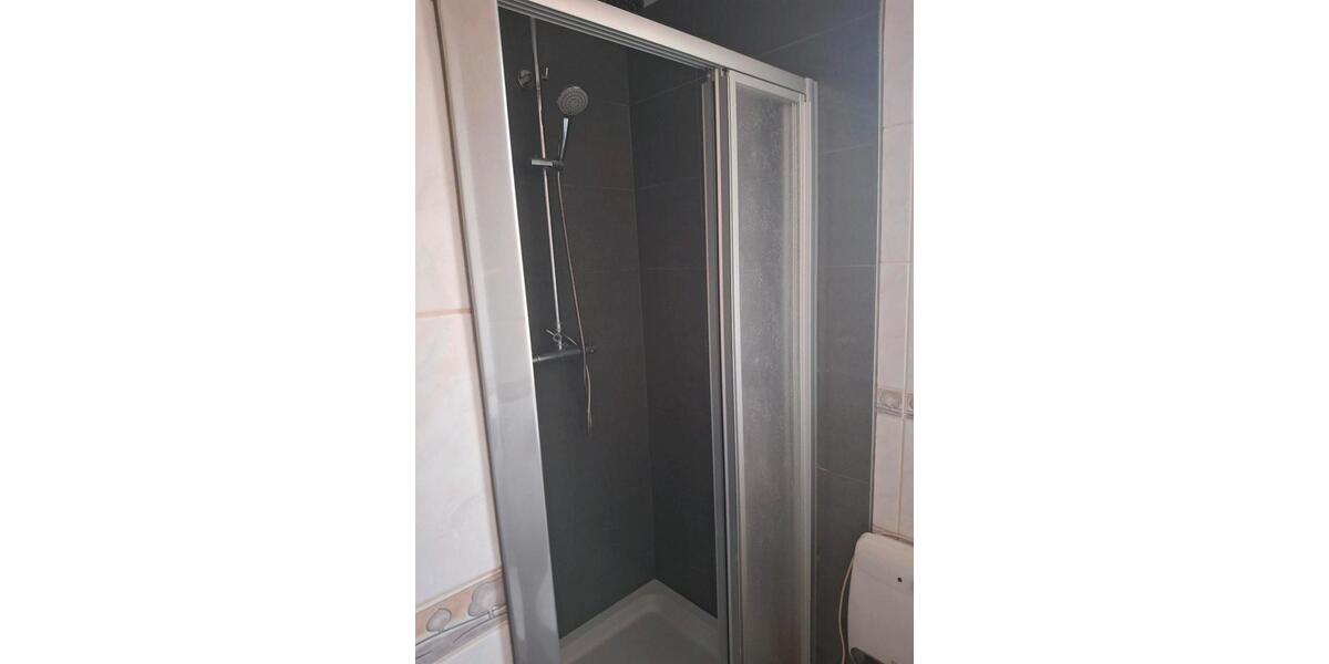 Etagenwohnung Netzschkau - 3 Zimmer, 63 m&sup2;, 340&euro; | Angebot:25391302