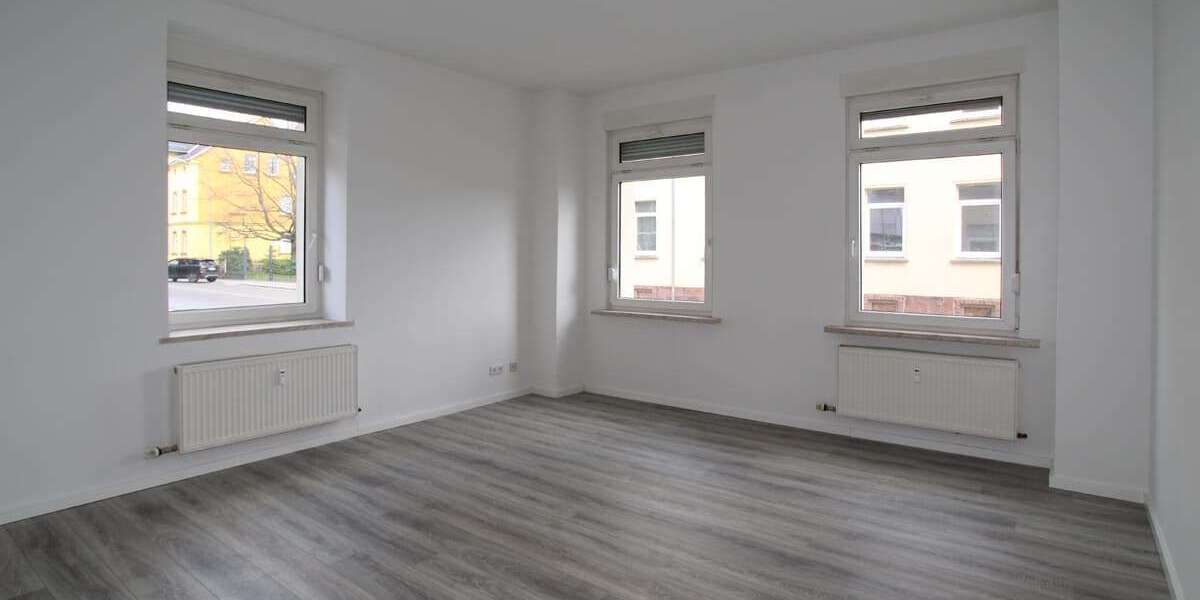 Etagenwohnung Limbach-Oberfrohna Oberfrohna - 4 Zimmer, 67 m&sup2;, 320&euro; | Angebot:25985031